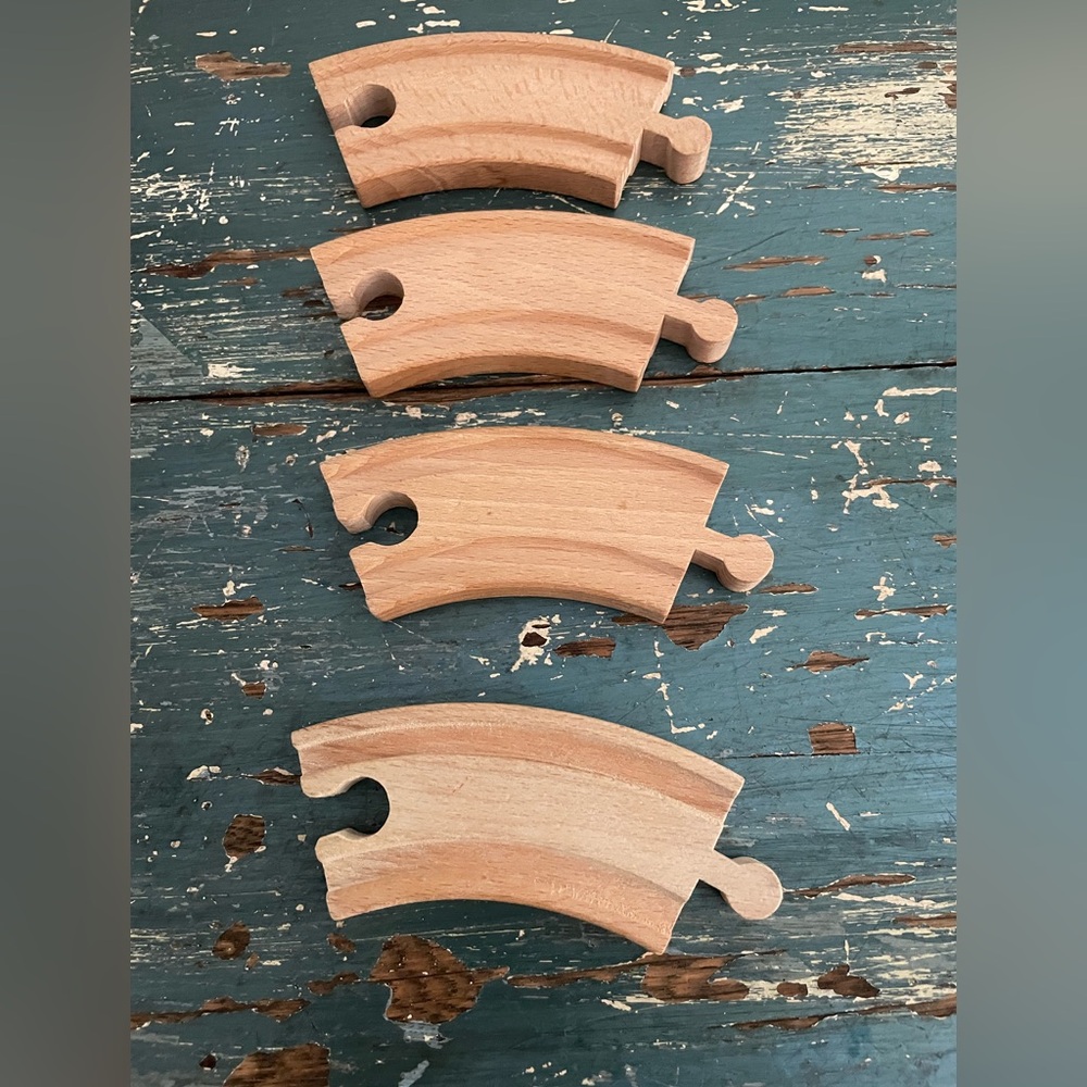Classic Wooden Train Track Curved Pieces